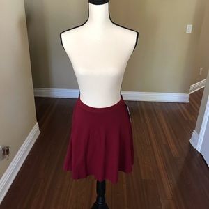 Maroon cotton skirt size small - NWT